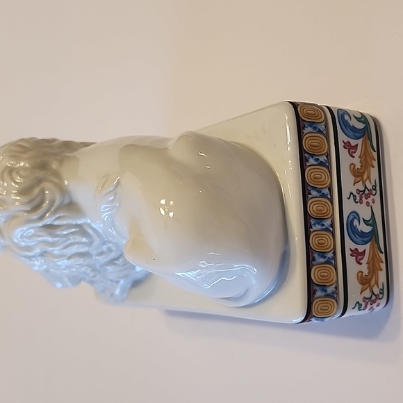 ELIZABETH ARDEN Palais De Versaille Trinket Box Like New Condition - Picture 6 of 7